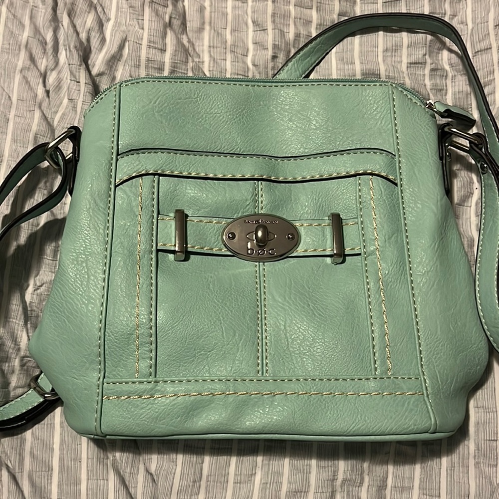 b.o.c brand crossbody in a minty / Robbins egg blue